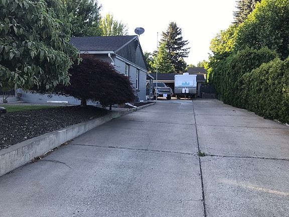 Oversize driveway