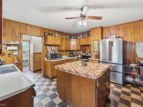 4th image of 31828 Chestnut Ridge Rd