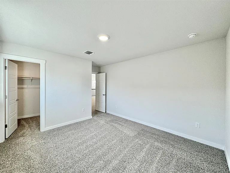 404 Tinto St — Photo 36