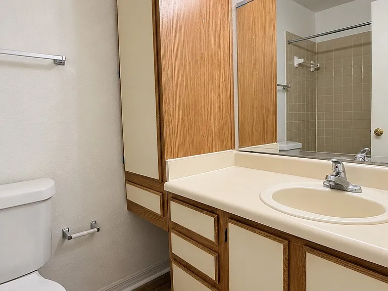 1063 S Hiawassee Rd #1628-1 — Photo 16