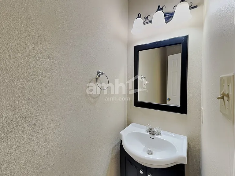626 Hickory Pine Dr — Photo 9