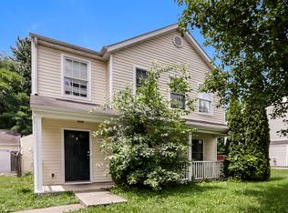 6709 Hunters Creek Blvd, Louisville, KY 40258