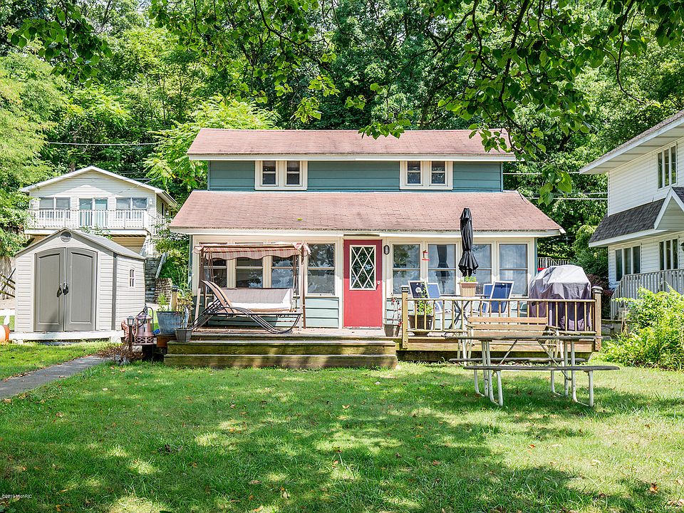1st image of 21417 N Shore Dr