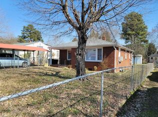 320 Washburn St, Lexington, NC 27292