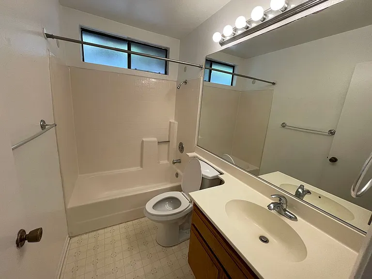 15943 Sunnyfield Pl — Photo 22