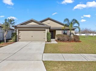 907 Aspen View Cir, Groveland, FL 34736