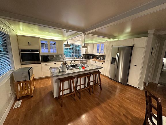 4th image of 16033 NE 153rd St