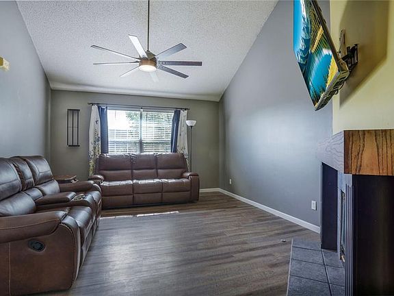 2nd image of 2104 Catie Ln