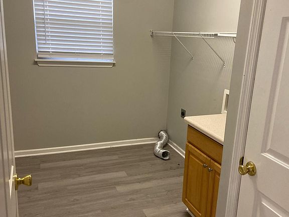 4th image of 9511 Weidner Ln