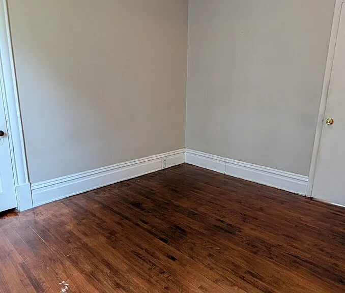 1326 Monroe St NE #1 — Photo 17