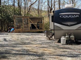 401 Fawn Trl, Topton, NC 28781