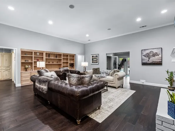 4214 Brooktree Ln, Dallas, TX 75287