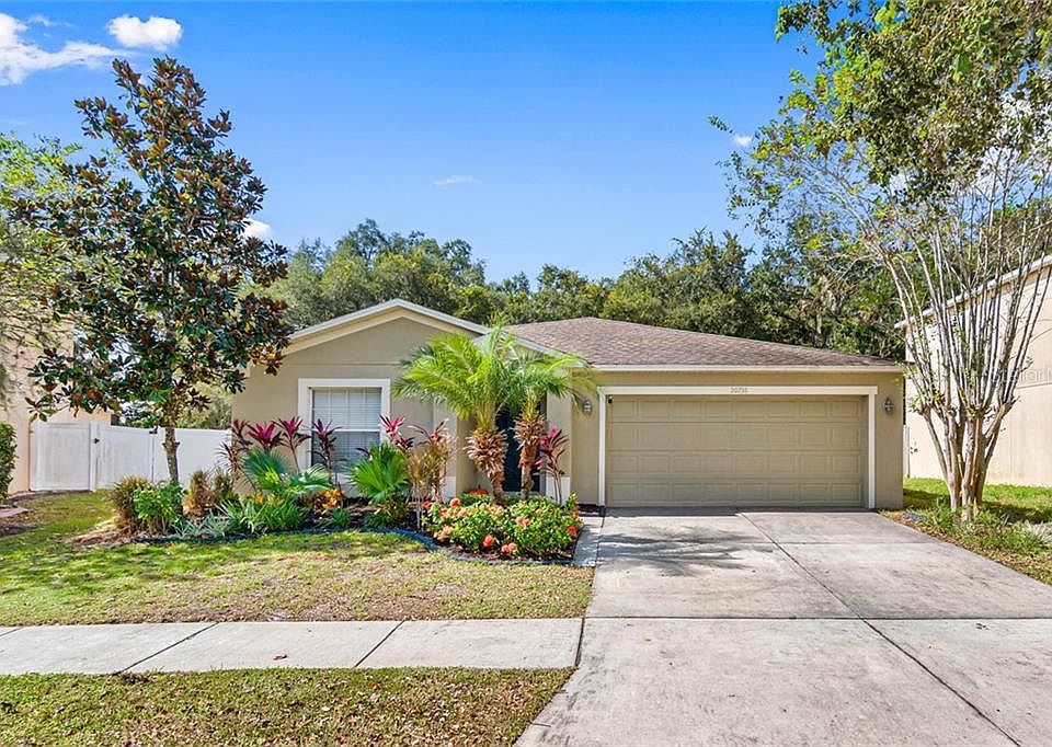 1st image of 30736 Sonnet Glen Dr