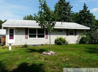 517 111th Ave NW, Coon Rapids, MN 55448