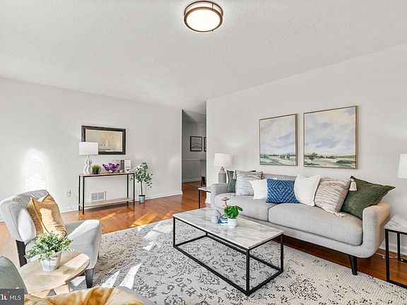 5th image of 8419 Jopenda Dr