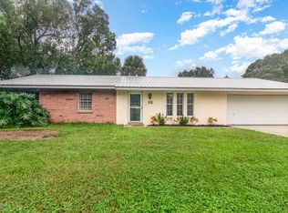 112 Hawthorne Ln NE, Palm Bay, FL 32907