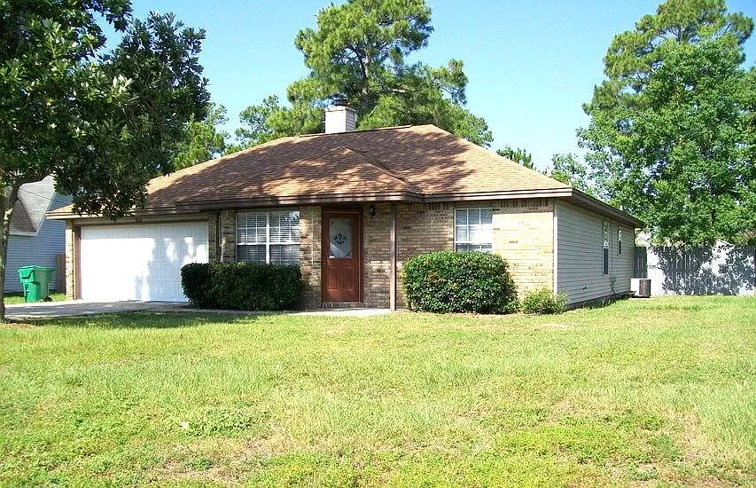 207 Seville Cir