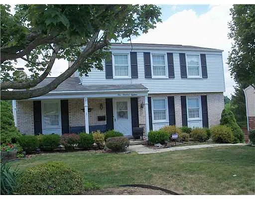118 Sheffield Dr photo 1