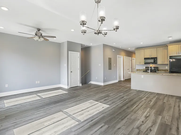 1838 Egania St — Photo 3
