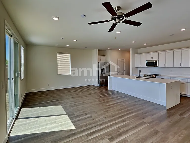 10188 Cove Mountain St — Photo 5