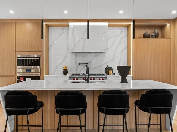 180 Holworthy St, Cambridge, MA 02138