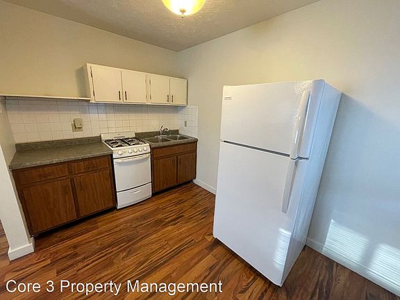 5th image of 200 W Shelbourne Dr #1