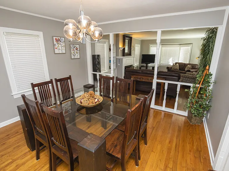 335 N Gregg Ave #A — Photo 10
