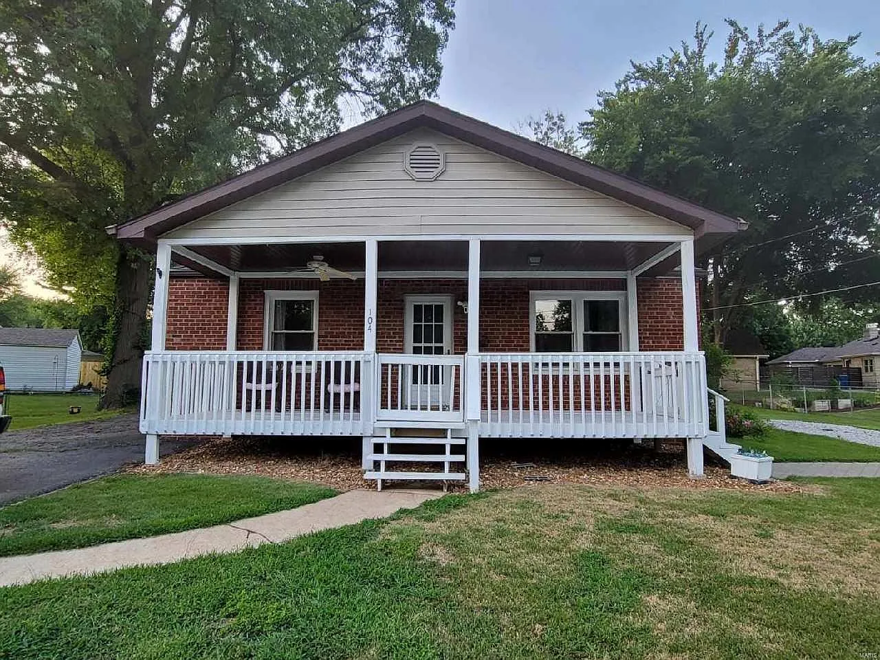 104 Osage Dr photo 1