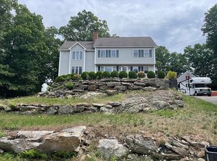 9 Kestrel Ln, Hudson, NH 03051