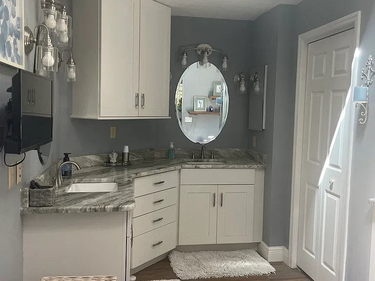 372 E Keller Ct — Photo 8