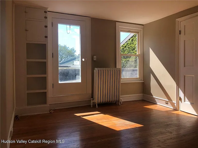 261 Fair St #C — Photo 11
