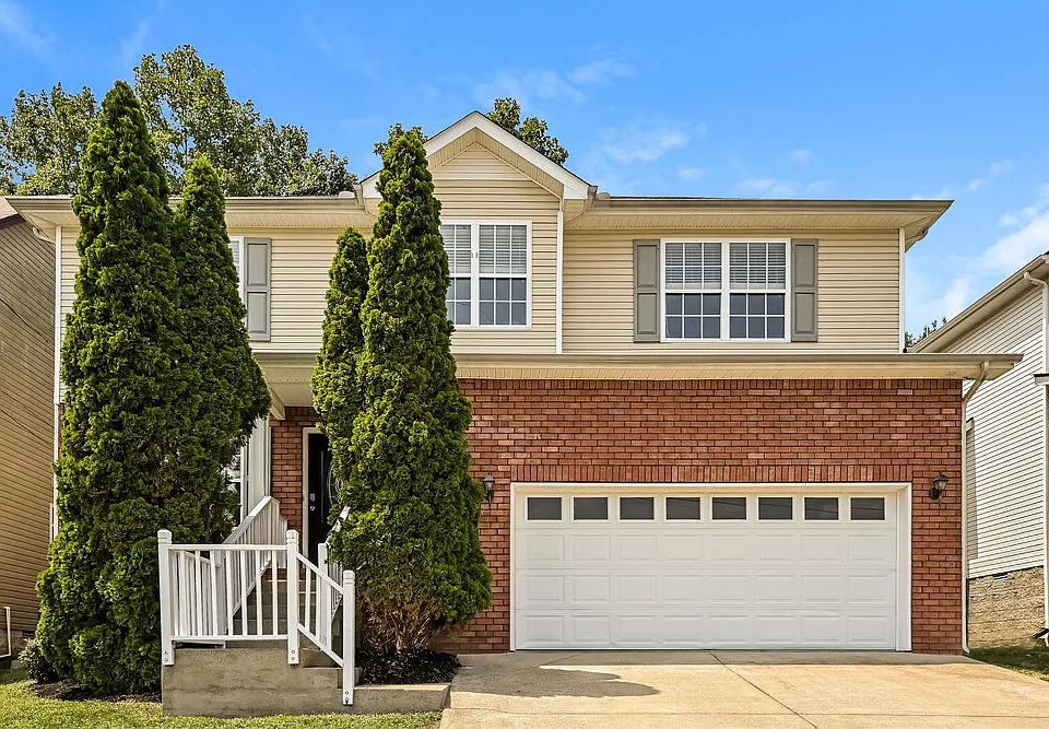 412 Elegance Way