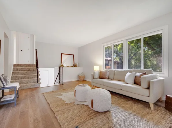 7707 York Ln N, Brooklyn Park, MN 55443