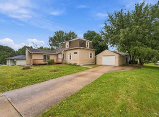 603 Division St, Cedar Falls, IA 50613
