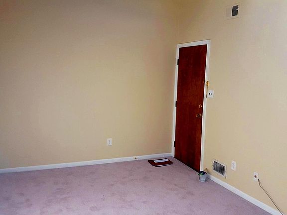 2nd image of 1321 King St