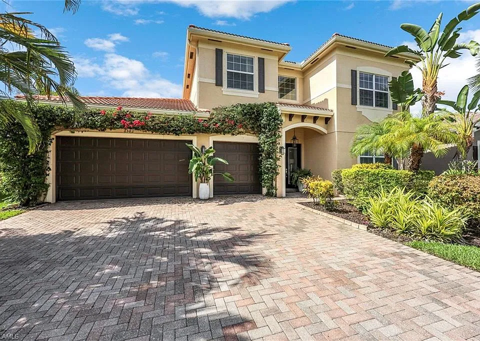 6582 Monterey Point