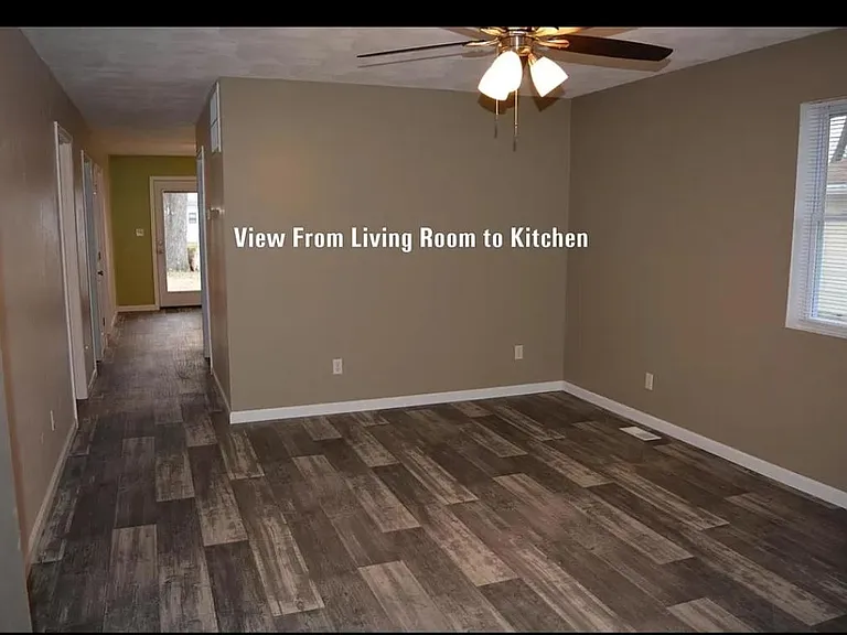817 N Franklin St — Photo 10