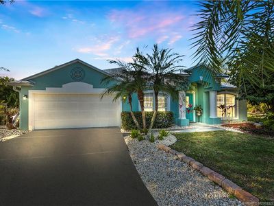 407 NE Pecos Way, Jensen Beach, FL, 34957