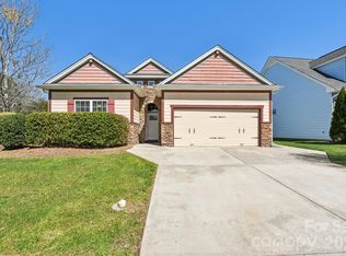 6738 Eastfield Park Dr, Charlotte, NC 28269