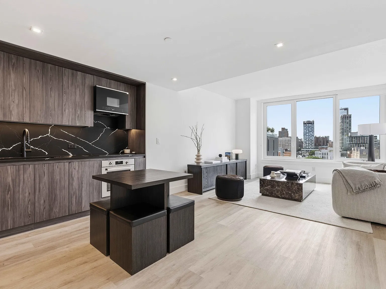 280 East Houston Street — Photo 4