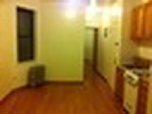 Rented by Kings Court Real Estate | media 6