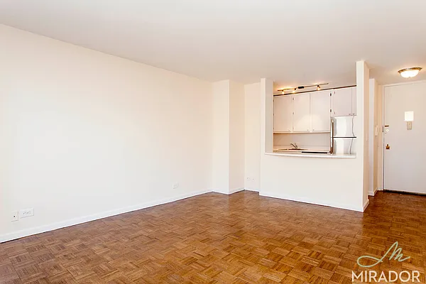 Rented by Mirador Real Estate | media 2