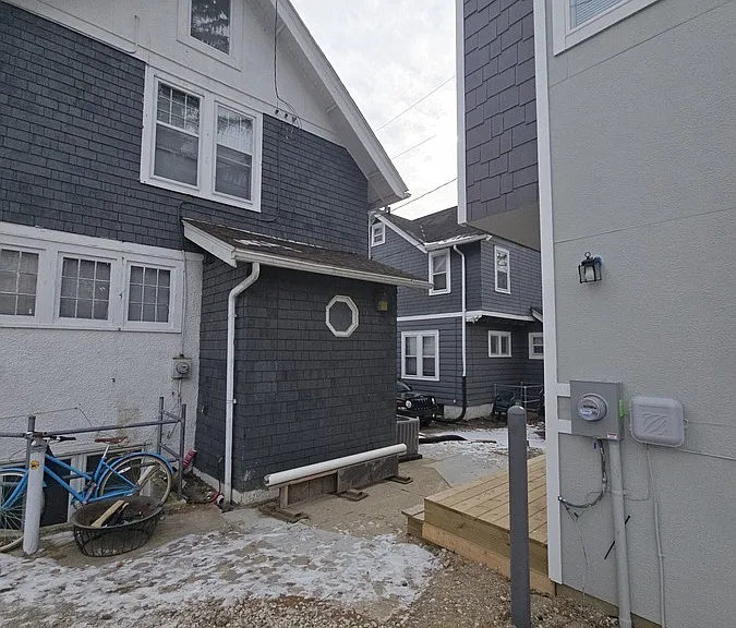 536 Walnut St #1 — Photo 4