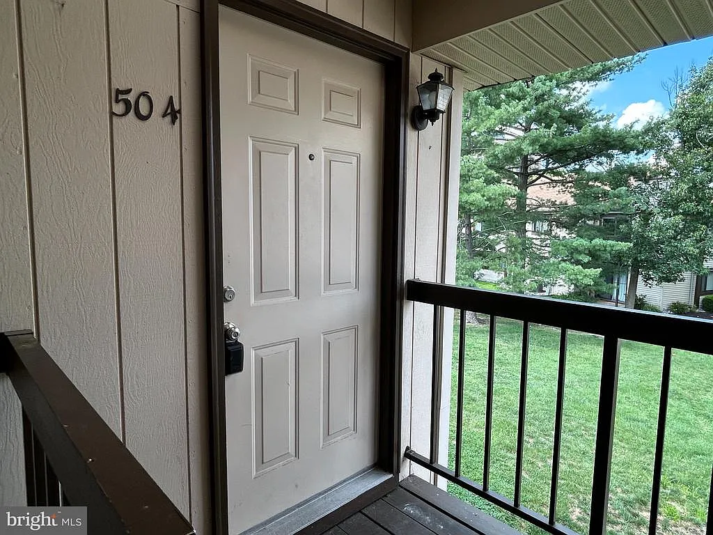 2 bed, 2.0 bath, 1112 sqft, $2,150 — Photo 3