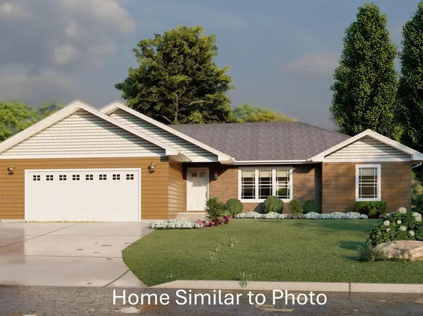 1246 Putnam Dr, Pulaski, WI 54162