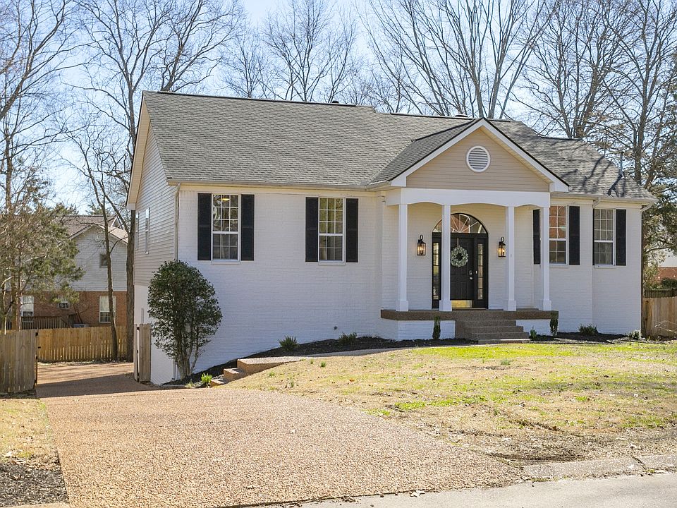 1st image of 605 Myatt St