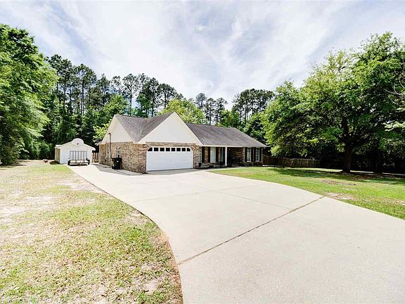 2nd image of 1383 Knollwood Dr