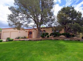 9200 James Pl NE, Albuquerque, NM 87111