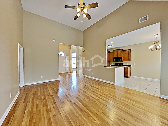 3rd image of 165 Bland Dr