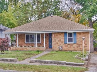 1107 Douglas St, Alton, IL 62002